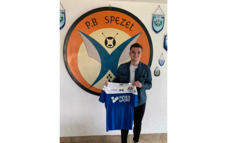 🦋⚽️ MERCATO 🦋⚽️ Les Papillons Bleus de Spézet ont le plaisir de vous annoncer leur première recrue : Yannis Guillou ! 